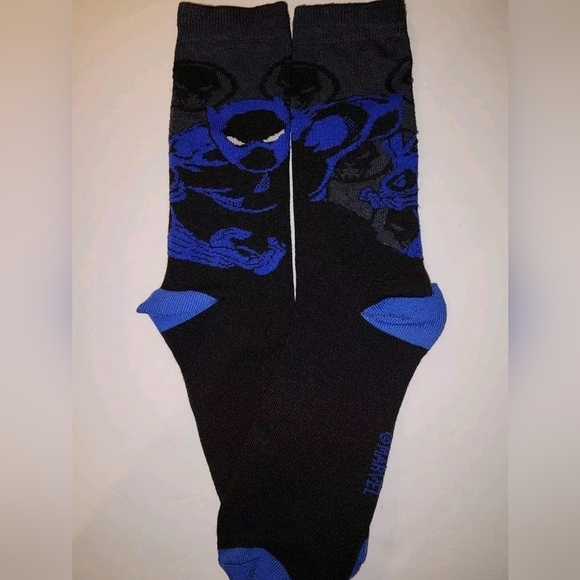 4/$25 Marvel Black Panther Novelty Crew Socks Unisex New Mens 9 to 13 - Picture 3 of 3
